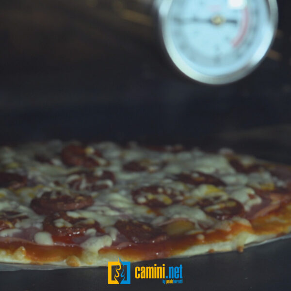 Inserto a legna Aranda con forno professionale - immagine 7